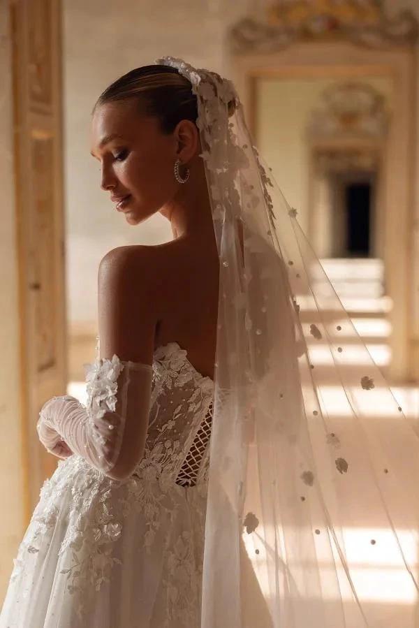 Elegant Ivory Long A-Line Strapless Lace Sweetheart Wedding Dresses (ZD14484)