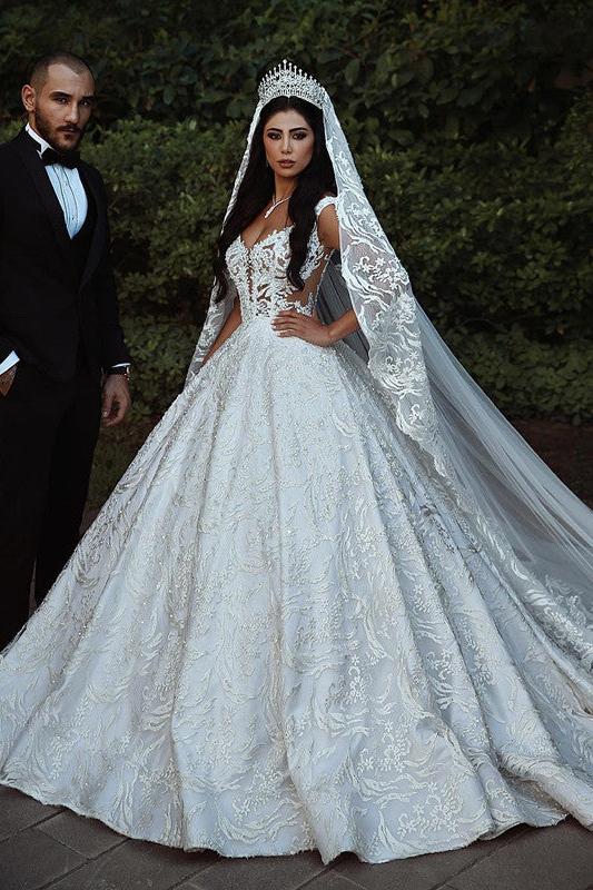 Elegant Lace Straps Wedding Dresses |  Luxury Open Back Sleeveless Bridal Gowns