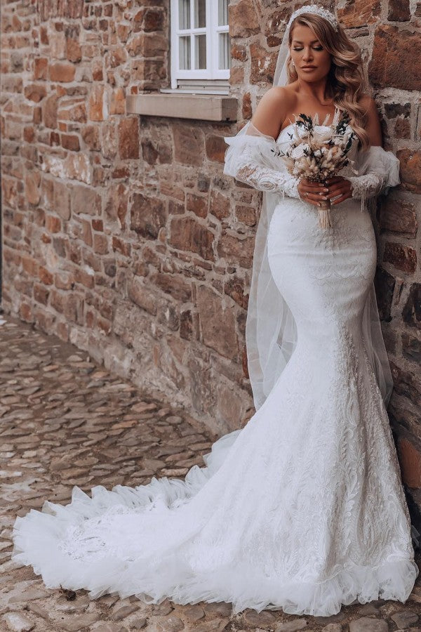 Elegant Long Sleeves Mermaid Beach Wedding Dresses With Lace