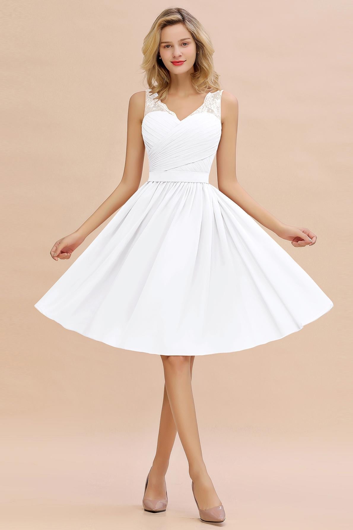 Elegant Sleeveless V-Neck Short Party Dress With Lace