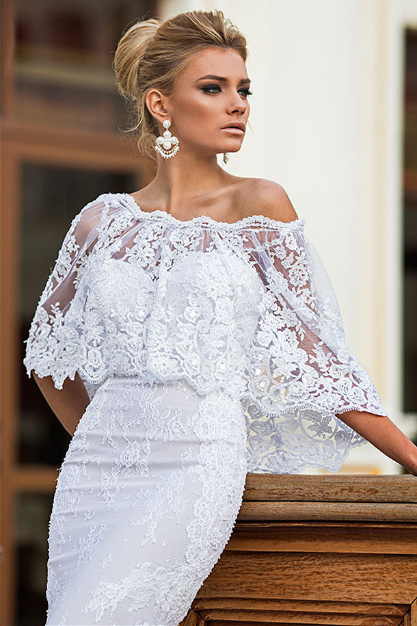 Elegant Spaghetti Straps Lace Wedding Dresses  Mermaid Sweep Train Bridal Gowns