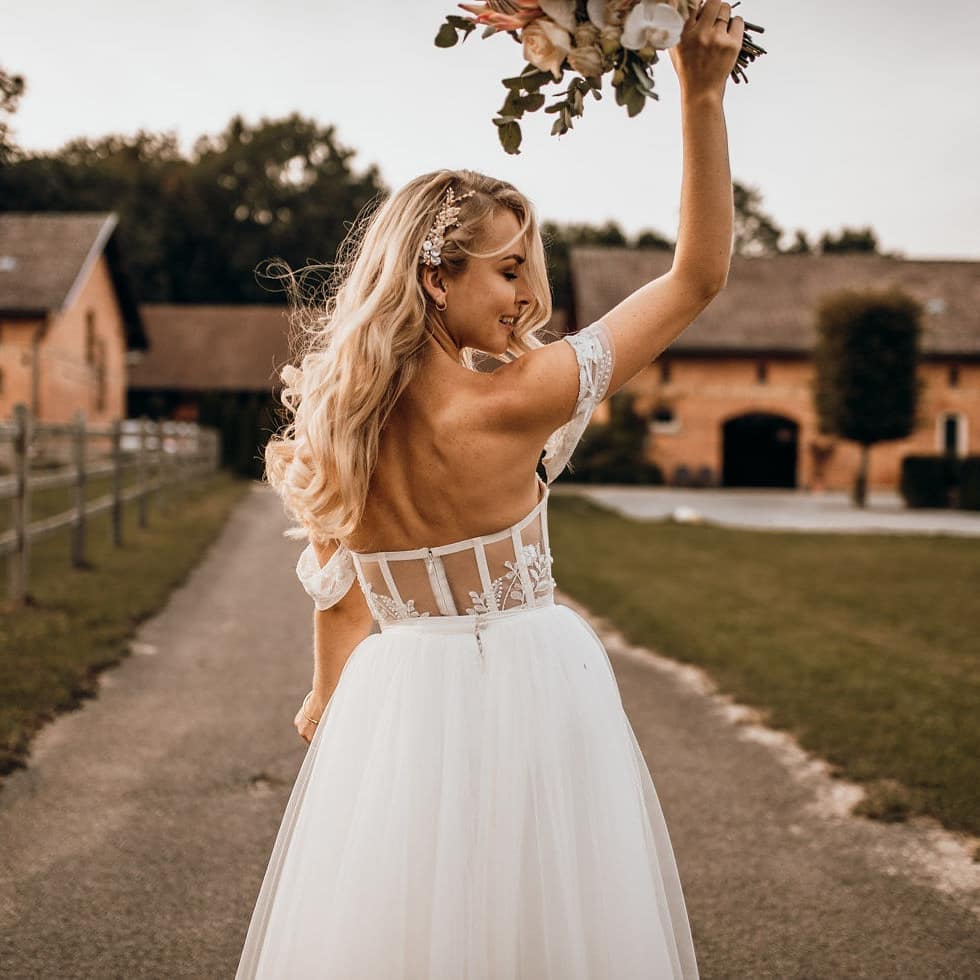 Elegant Strapless Illusion A-Line Beach Wedding Dress with Lace