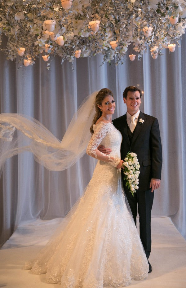 Elegant Wedding Dress long Sleeve Sweep Train Zipper Back Vestidos De Noiva Applique White Lace Wedding Dress