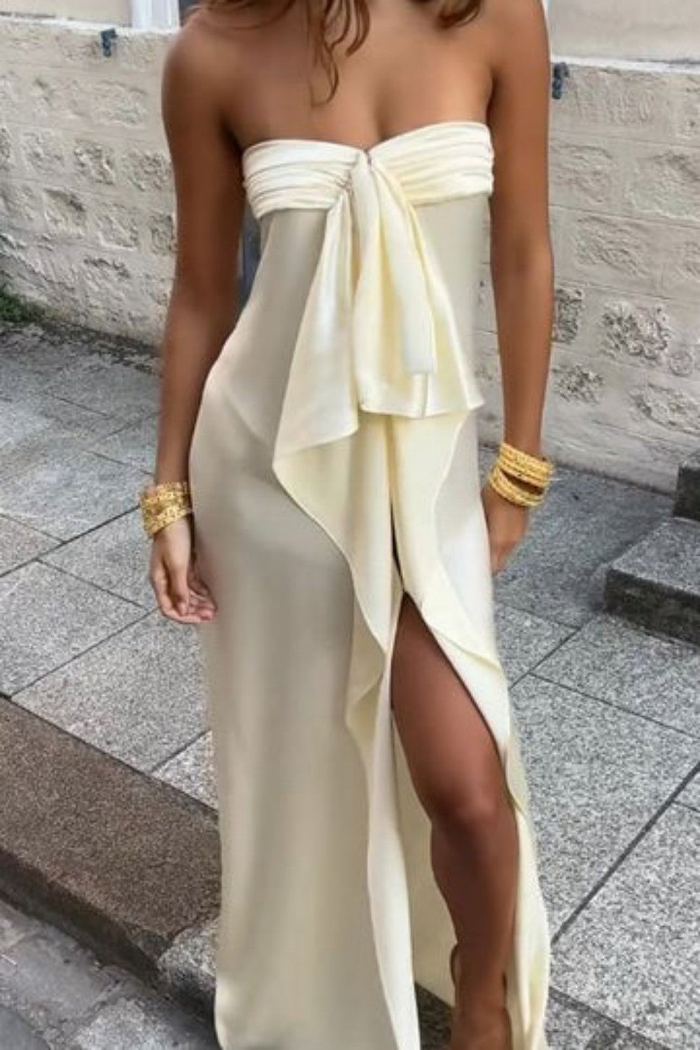 Fashionable Mermaid Strapless Ivory Long Prom Dress with High Slit - View 2 | VelvetHem