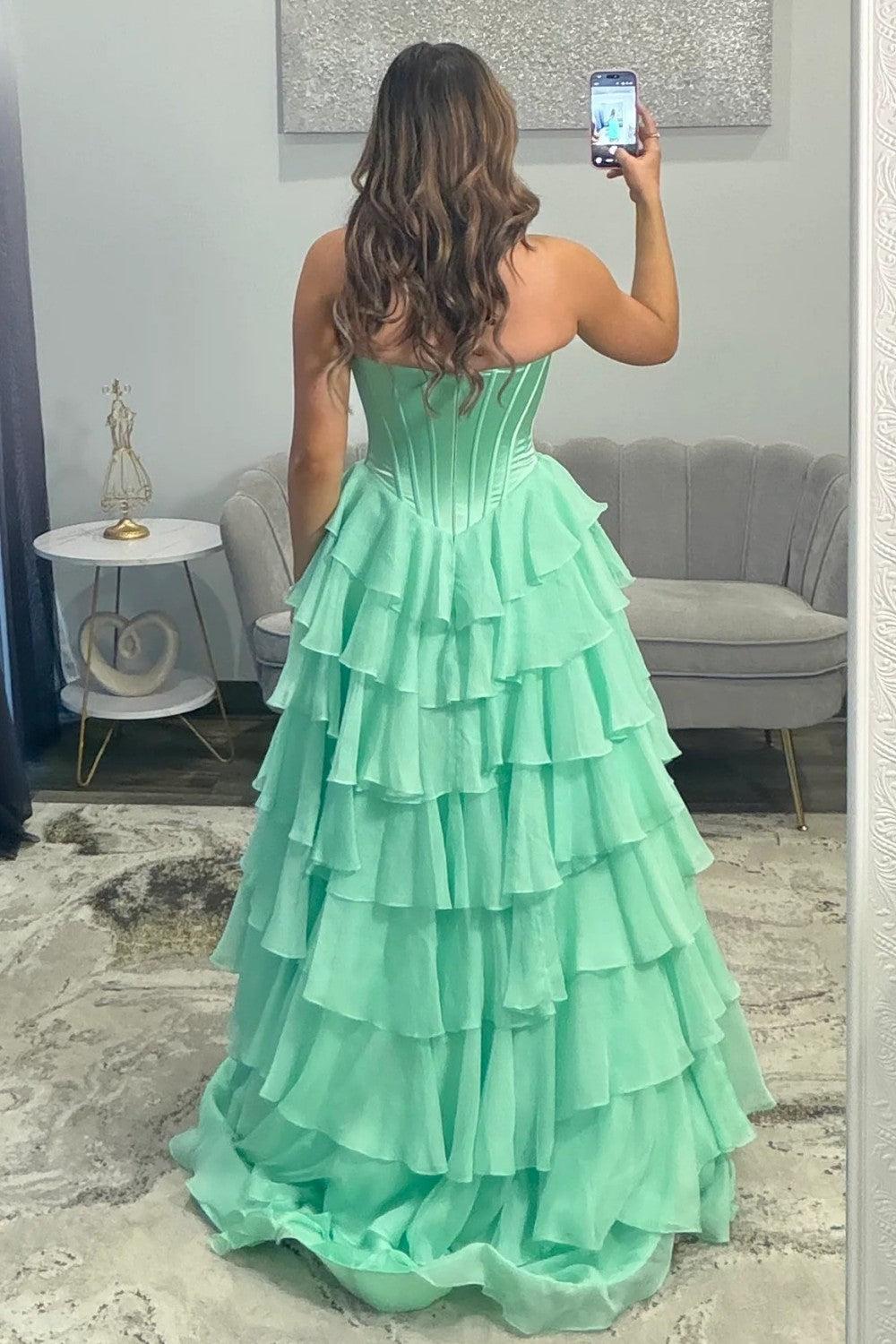 Suzhoufashion Emerald Green Sweetheart Corset Prom Dress With Tiered Ruffles And High Slit Formal Evening Gown