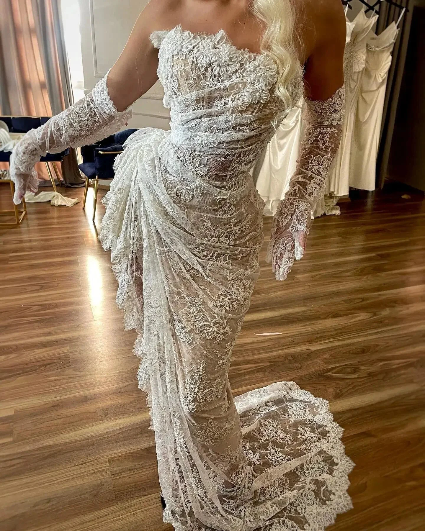 Sheath Strapless Bridal Gown Lace Mermaid Ruched Lace High Low Thigh Split Custom Made Wedding Dress (ZD13653)