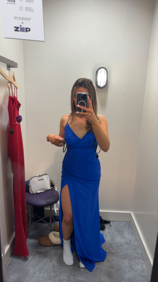 Simple Royal Blue Sheath Prom Dress With Slit,Graduation Dress - View 2 | VelvetHem