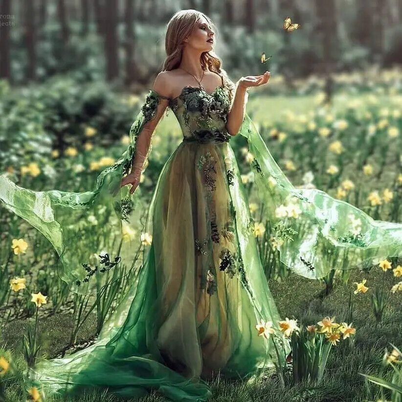 Glamorous Green Tulle Appliques A Line Evening Dress,Formal Prom Dress Party Gown - VelvetHem