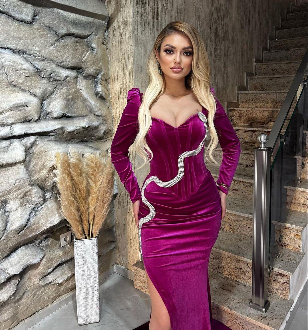 Fabulous Sweetheart Long Sleeves Mermaid Satin Prom Dresses with Split