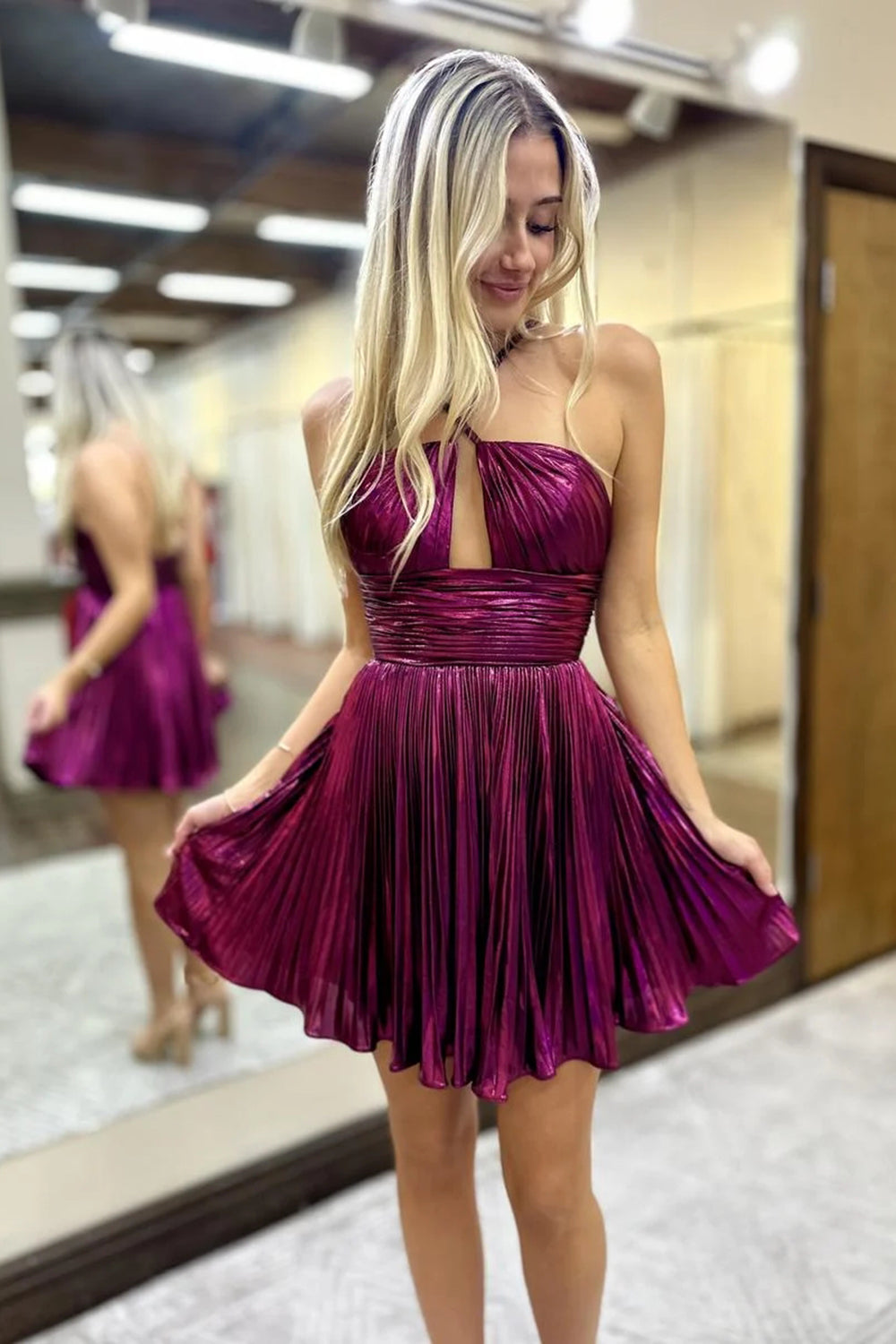 Fuchsia Homecoming Dresses A-Line Metallic Short Pleated Prom Dress