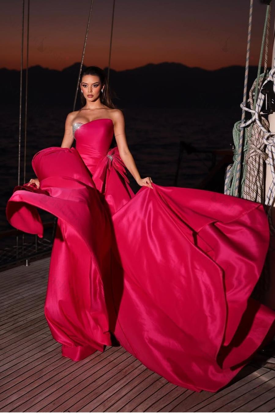 Fuchsia Prom Dress Sleeveless Strapless Long Evening Formal Dress With Pleated Beading