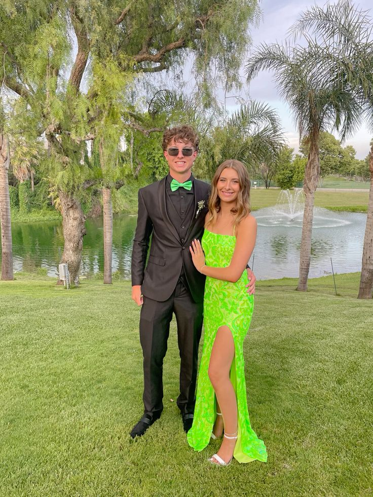Sexy Mermaid Prom Dresses,Prom Dress Lime Green Long Evening Dress With Slit - VelvetHem