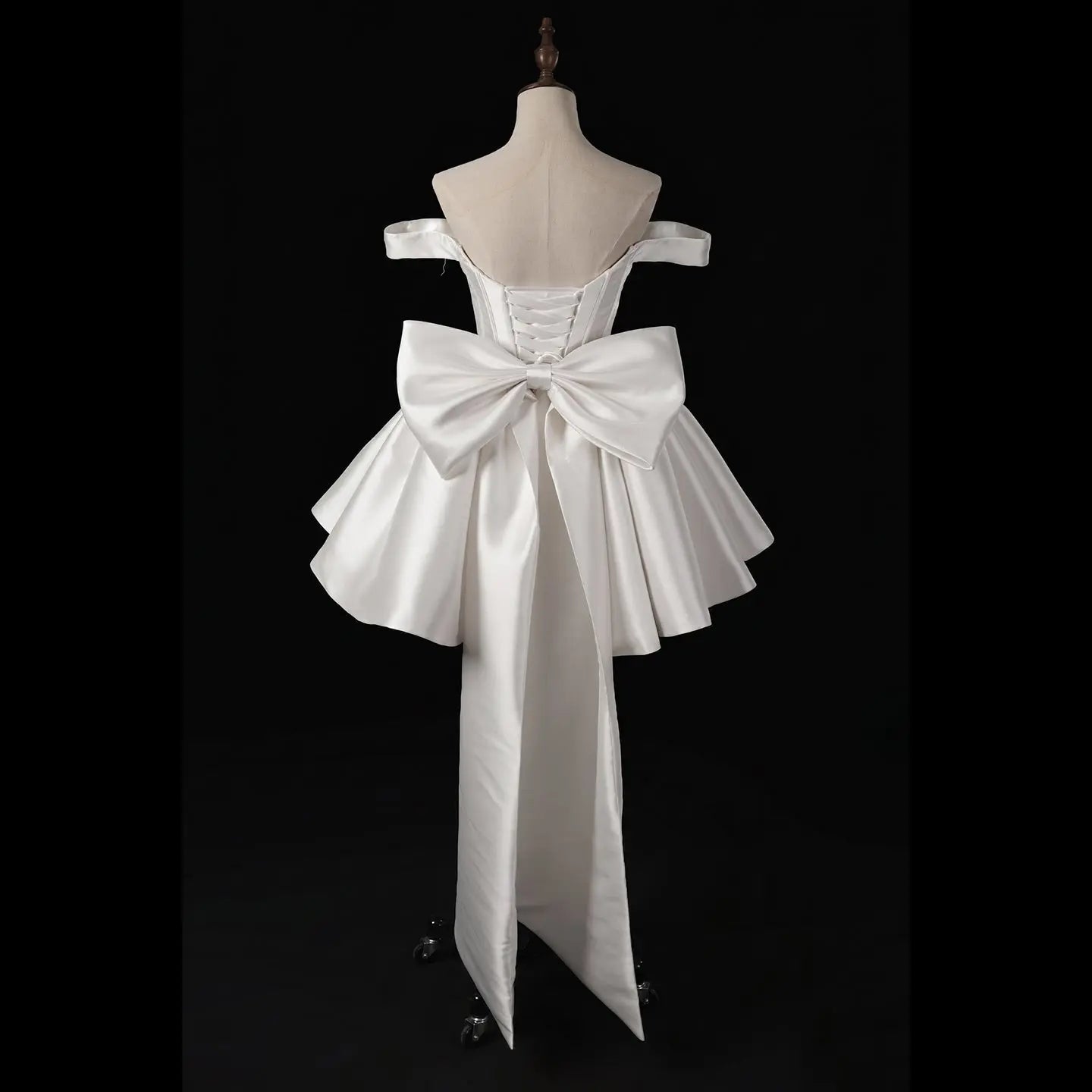 Elegant Lvory Off-the-Shoulder Satin Wedding Dress with Large Bow ZP051