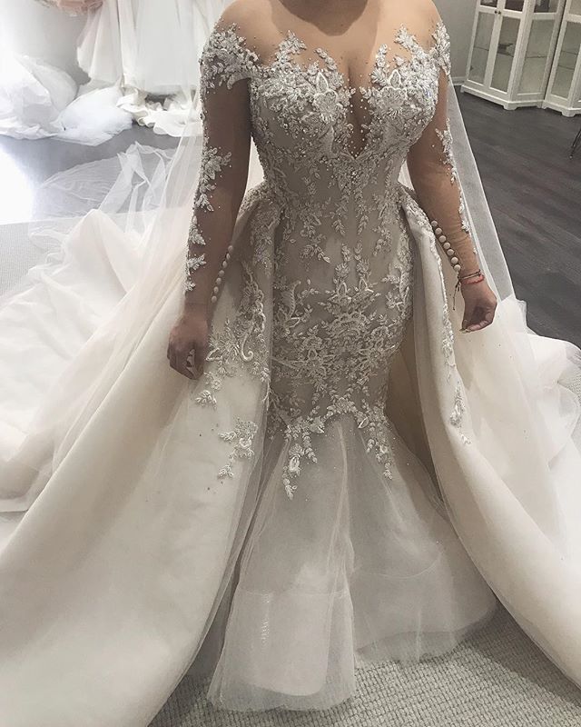 Glamorous Mermaid Lace Wedding Dresses  | Sexy Sheer Tulle Bridal Gowns with Buttons BC0535