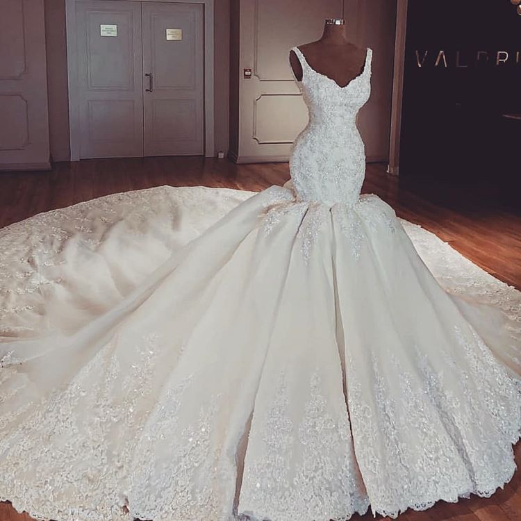 Glamorous Mermaid Puffy Lace Wedding Dresses |  Straps Lace Appliques Sleeveless Bridal Gowns