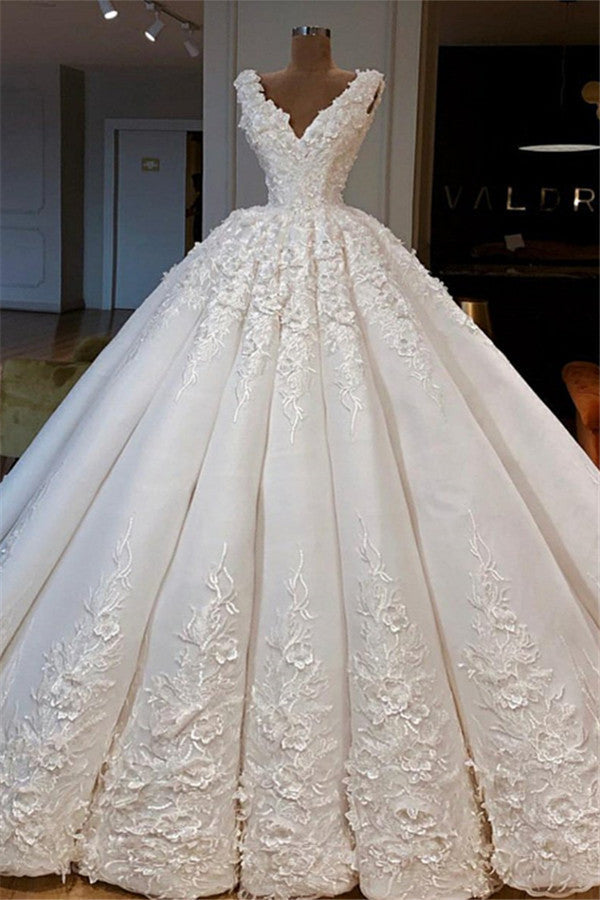 Glamorous V-Neck Sleeveless Wedding Dresses | Lace Bridal Ball Gowns
