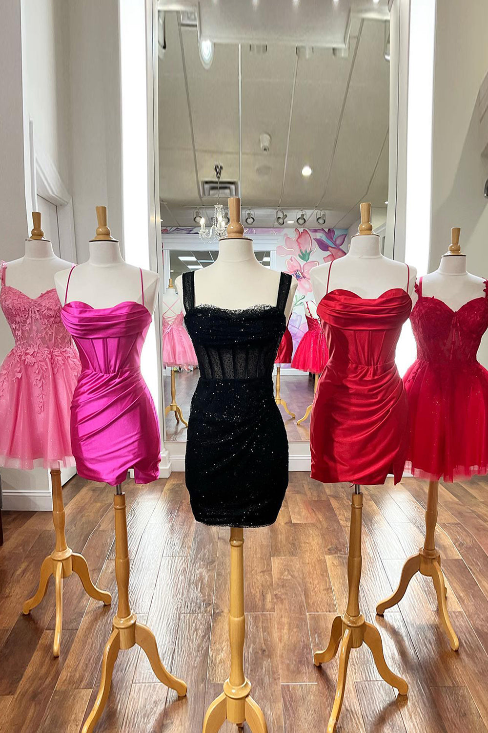 Glitter Black Homecoming Dresses Corset Sequin Off the Shoulder Tight Short Cocktail Dresses