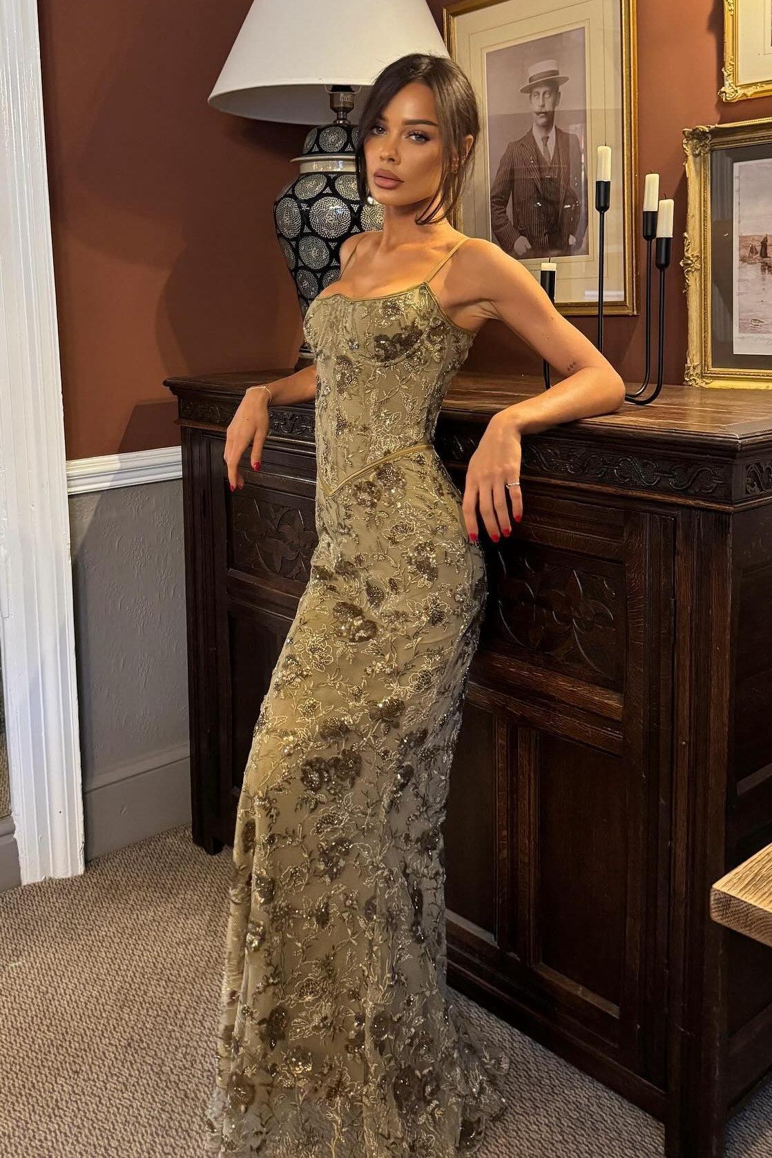 Suzhoufashion Mermaid Spaghetti Straps Green Lace Long Prom Dress With Appliques Formal Evening Gown