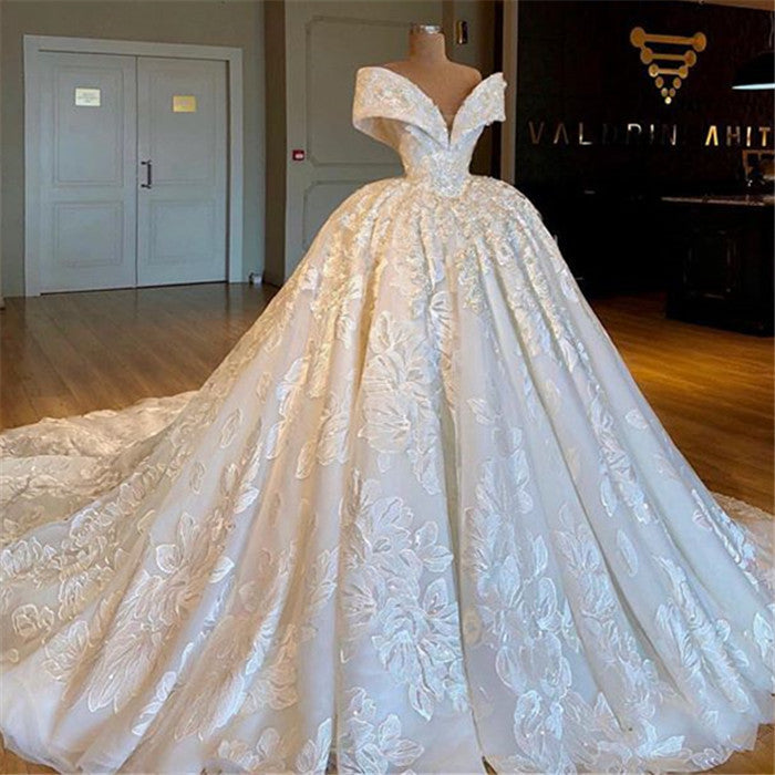 Gorgeous Off Shoulder Lace Wedding Dresses |  Bridal Ball Gown Online