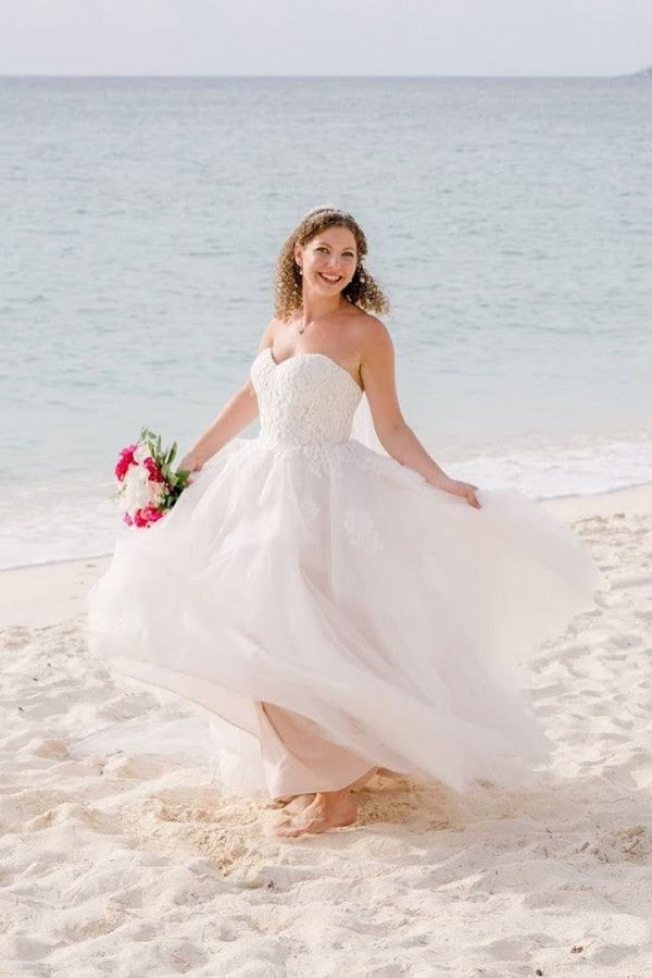 Gorgeous Sweetheart Lace Beach Wedding Dress Long Tulle Bridal Gowns Online