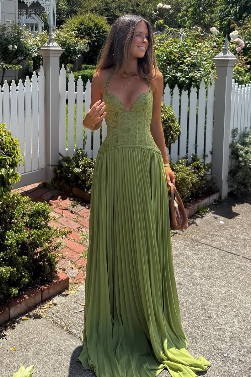 Romantic A Line Halter Neck Green Corset Prom Dress with Lace Ruffles