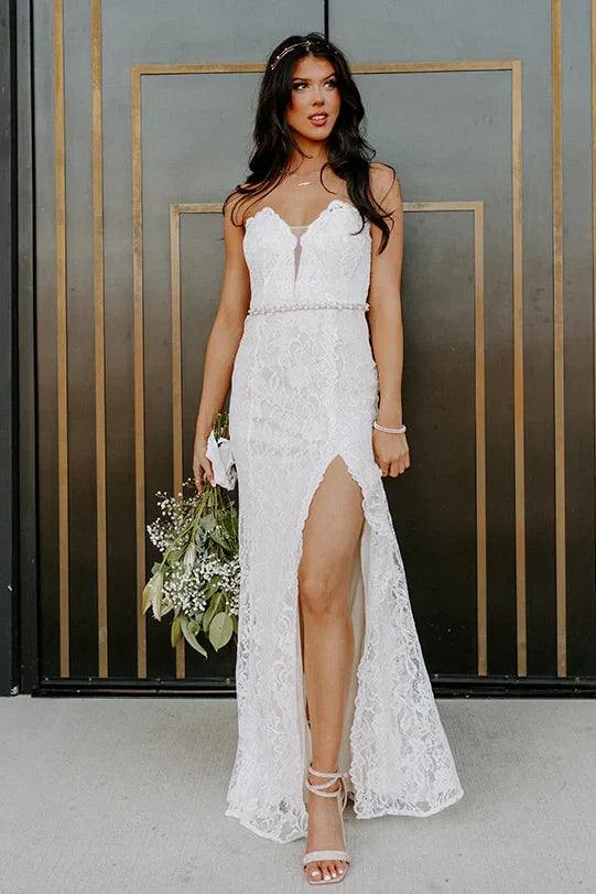 Gorgeous Mermaid Sweetheart White Lace Long Prom Dress with Beading Pearls