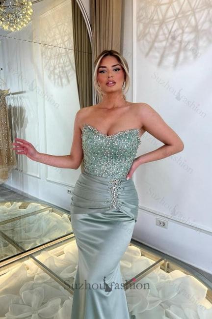Green Prom Dress Mermaid Strapless Sleeveless Beaded Satin Formal Dress With Pearls