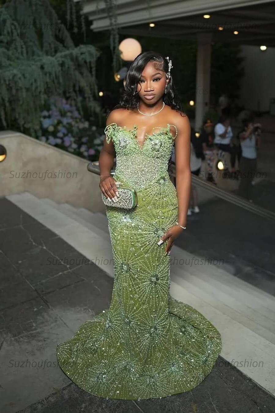 Green Prom Dress Sleeveless Formal Evening Gown with Rhinestones and Beadings