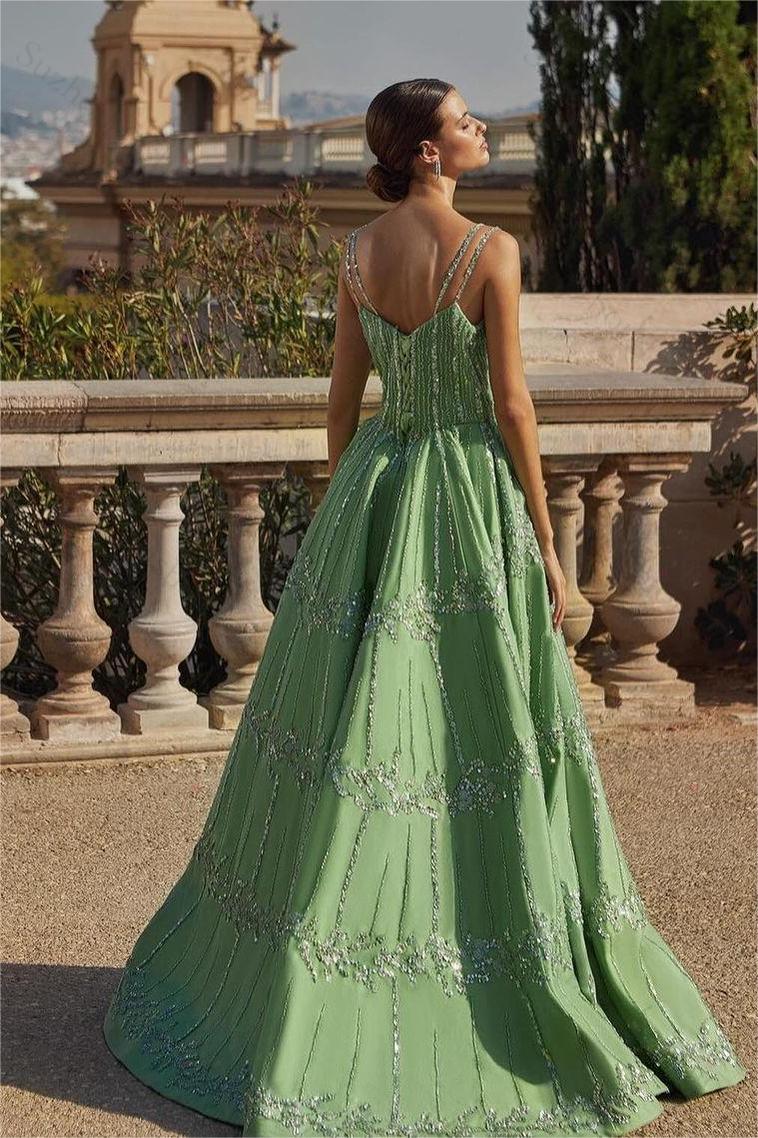 Green Prom Dress Spaghetti Strap Sweetheart Sleeveless Evening Formal Dress With Bead Embroidery
