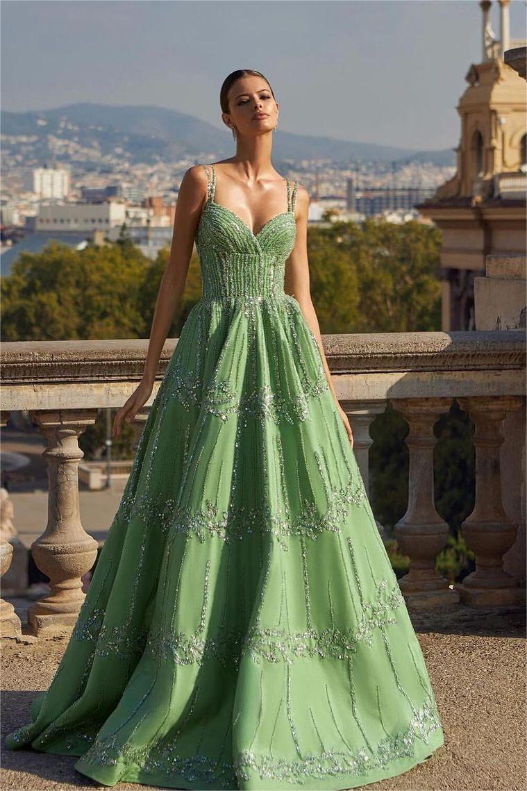 Green Prom Dress Spaghetti Strap Sweetheart Sleeveless Evening Formal Dress With Bead Embroidery