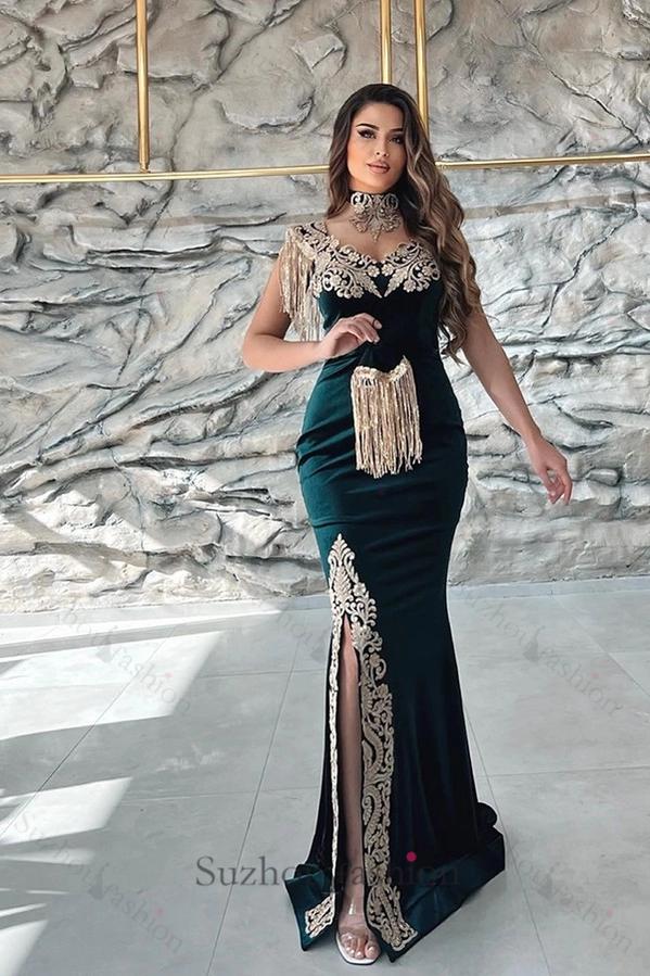 Green Velvet Christmas Dress V Neck Lace Appliques Formal Dress With Detachable Train