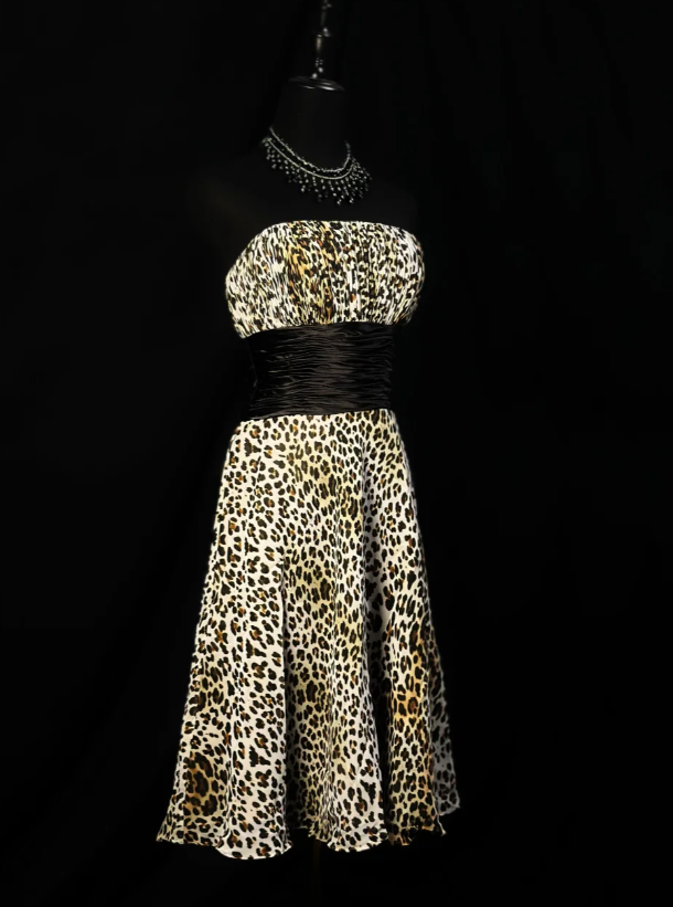 Vintage Leopard Chiffon Beaded Homecoming Dress Strapless Cocktail Dress - View 2 | VelvetHem