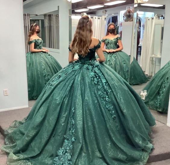 Green Sweetheart Quinceanera Dresses Beaded Appliques Tulle Sweet 16 Ball Gown - VelvetHem
