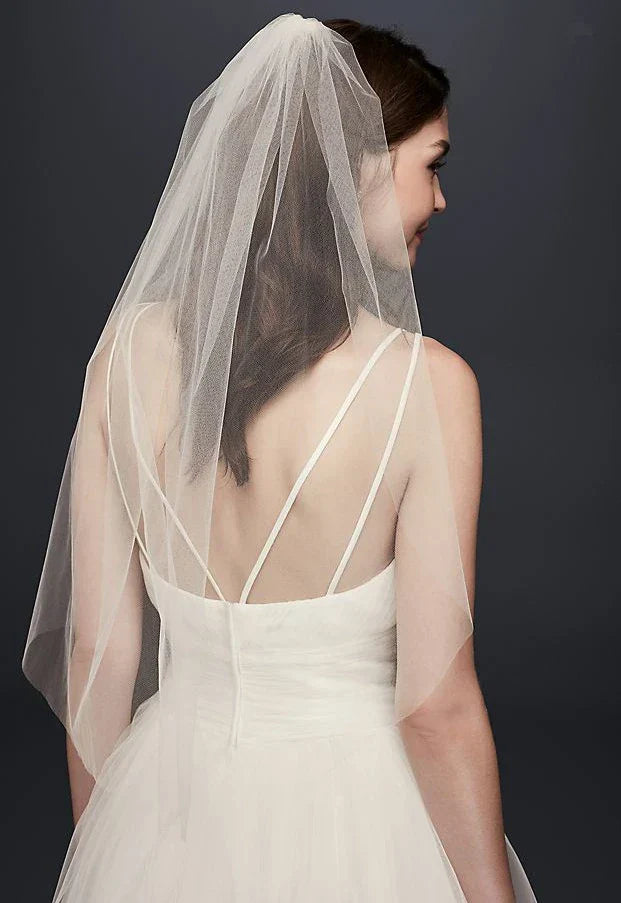 One Layer Cut Edge Wedding Veil Elbow Length Bridal Veil in White Off-white Ivory for Brides