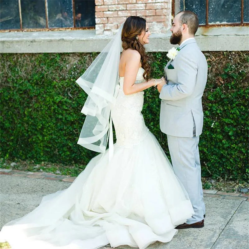 Wedding Veil with Horsehair Trim Two Tier Veil Fingertip Veil 42 Inch Bridal Veil White