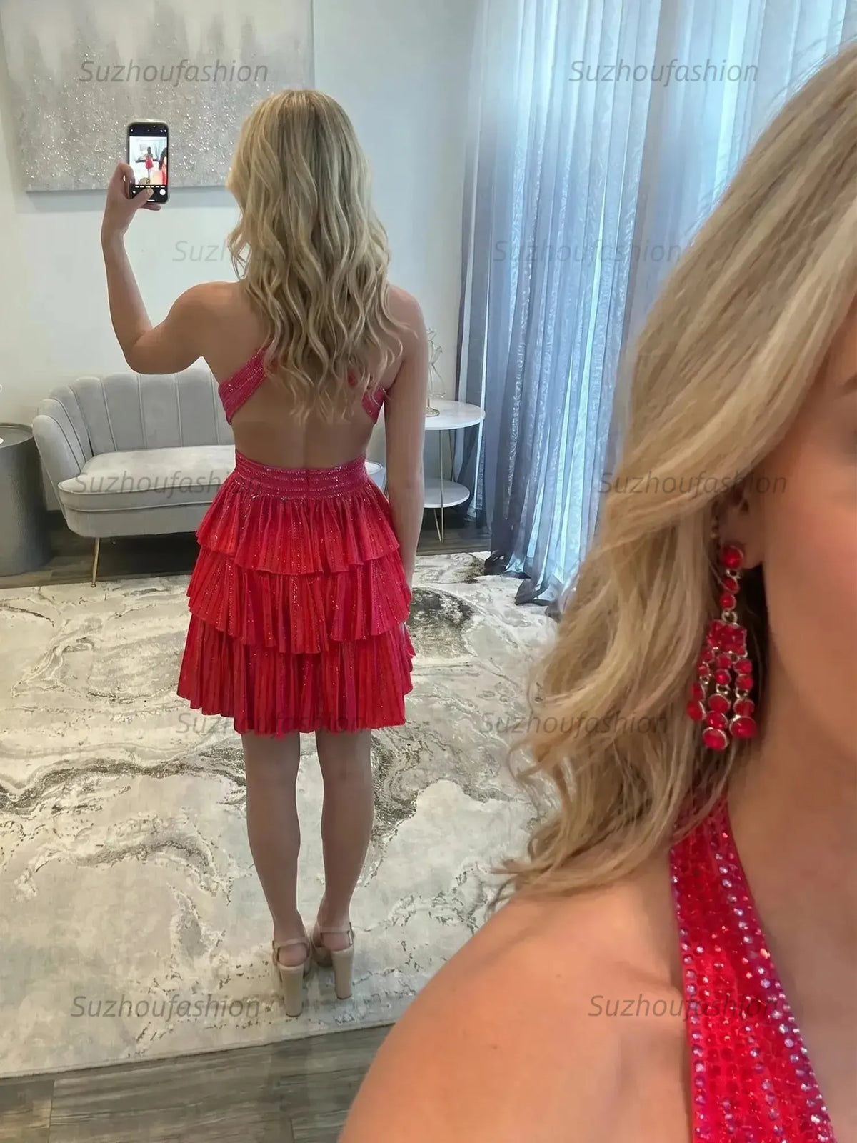 Suzhoufashion Halter Deep V-Neck Rhinestone Striped Tiered Ruffle Homecoming Dresses Mini Cocktail Dress