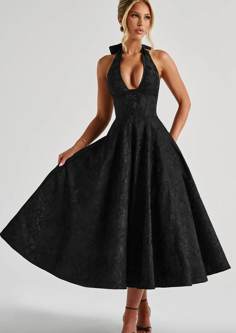 Christina Boutique Smart Midi Dress with a Bull Neck Chic Silhouette Collection