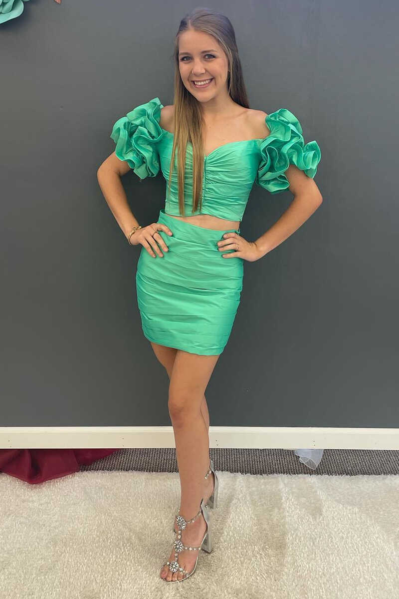 Two-Piece Green Ruffled Sleeve Tight Mini Homecoming Dress - VelvetHem