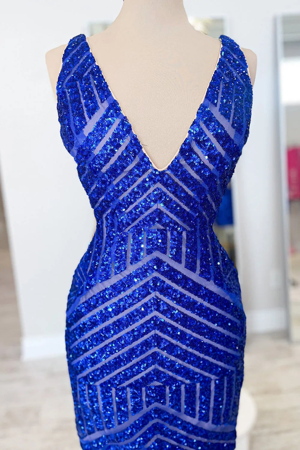 Homecoming Dresses Sequin V-Neck Tight Prom Dress