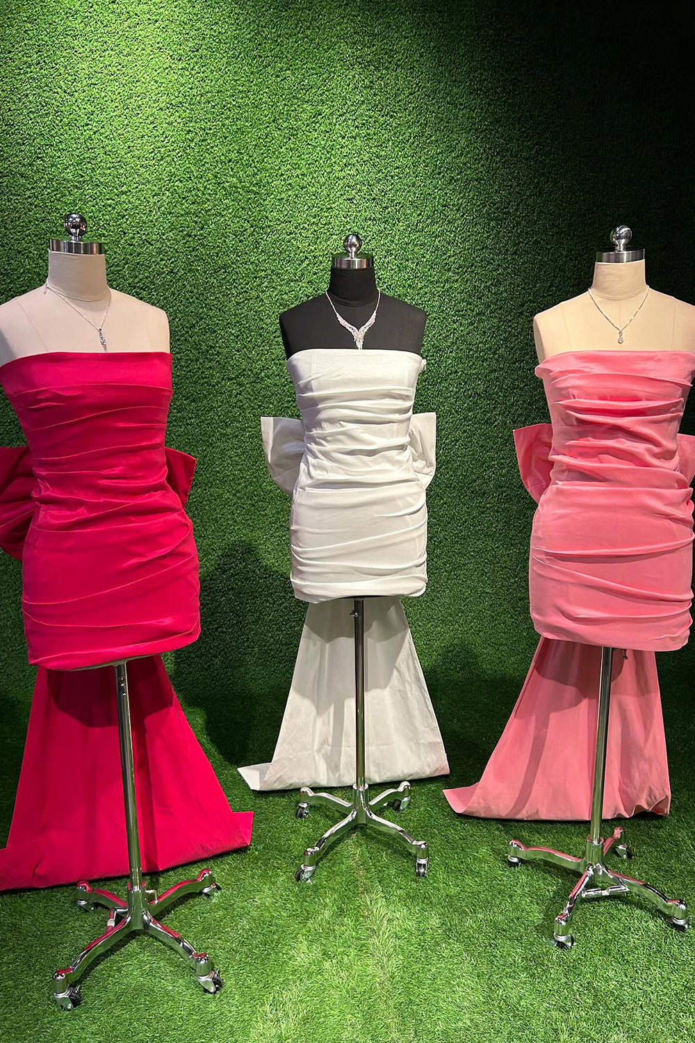 Homecoming Dresses Strapless Tight Short Cocktail Dresses with Bowknot