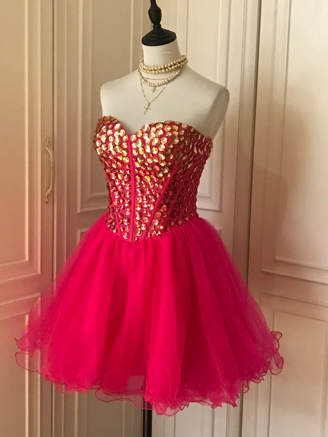 Gorgeous Strapless Red Chiffon Beaded A Line Birthday Outfits Homecoming Dress - View 2 | VelvetHem