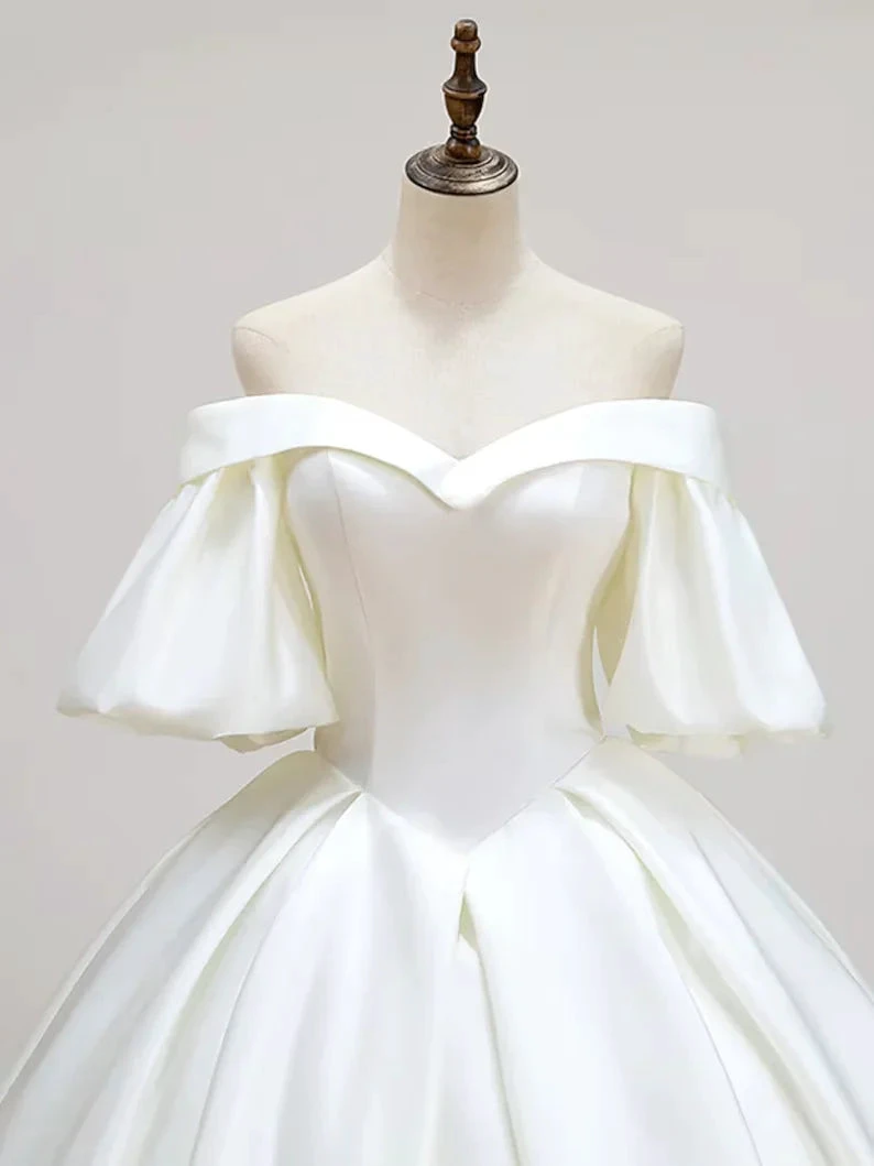 Simple Off-Shoulder Short Sleeves Wedding Dress Satin Chapel Train Ball Gown Bridal Dress Y2388 by simplepromdress