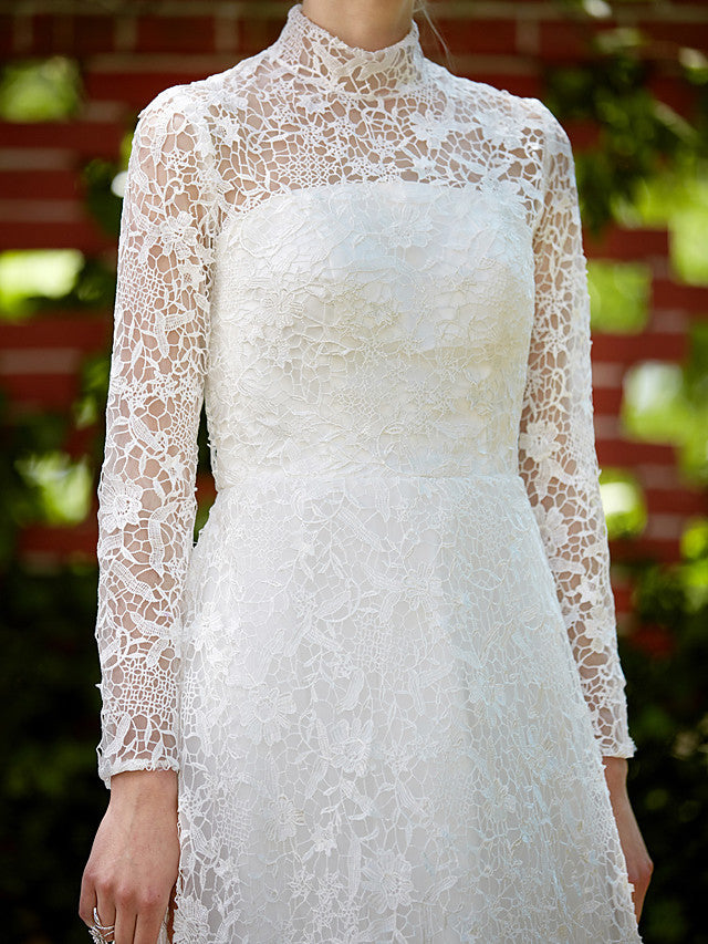 Illusion A-Line Beach Wedding Dress Floral Lace Long Sleeve Bridal Gowns Court Train