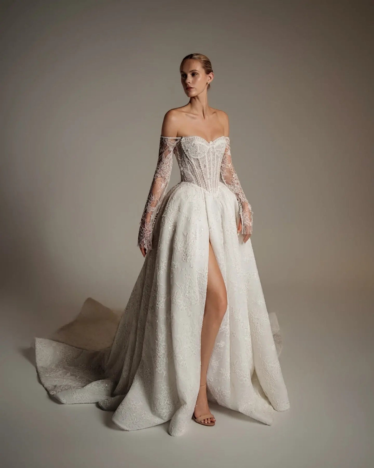 Luxury Ivory Strapless Lace High-Slit A-Line Wedding Dress ZP141