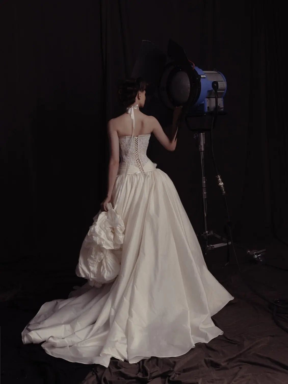 Luxury Ivory Strapless Lace 3D Floral Wedding Dress with Overskirt ZP148
