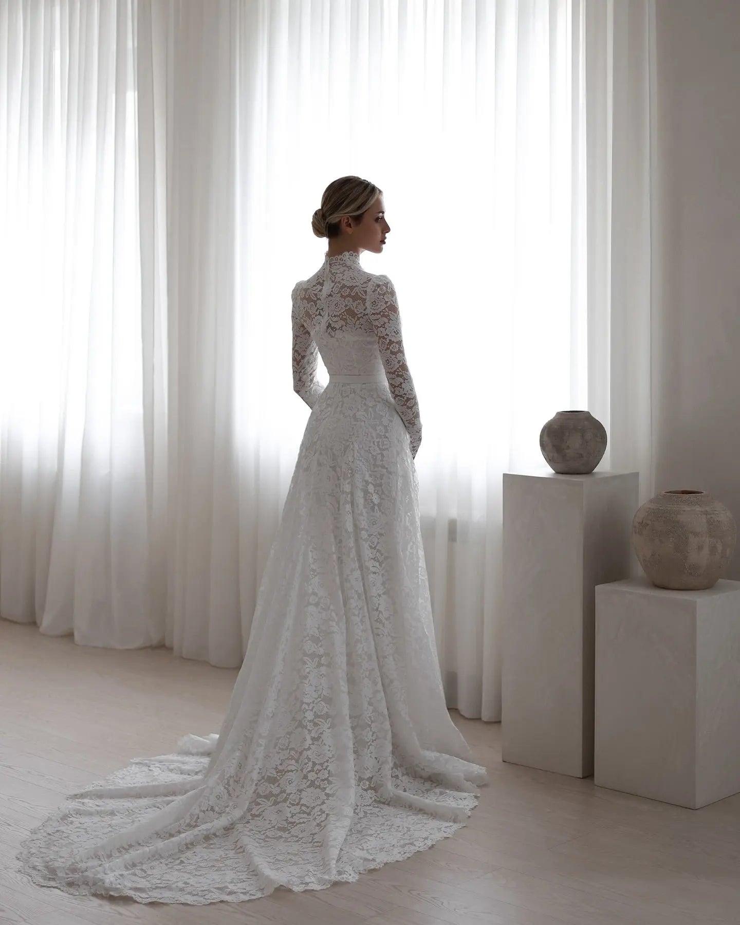 Elegant Floral Long Sleeve Mermaid Wedding Dress ZP176