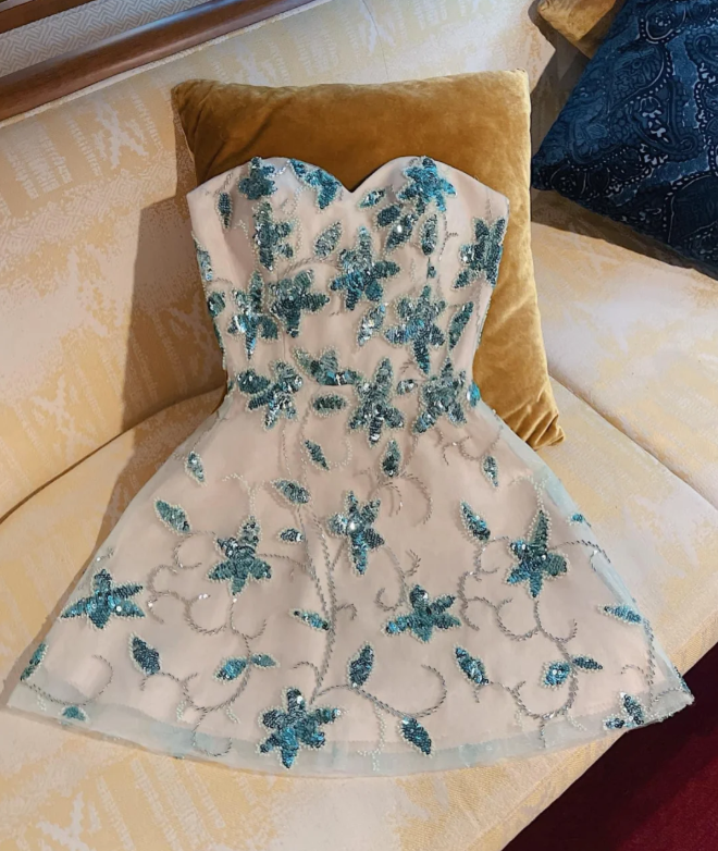 Beautiful Sweetheart Neck Tulle Sequin Cocktail Dress A Line Homecoming Dress - VelvetHem