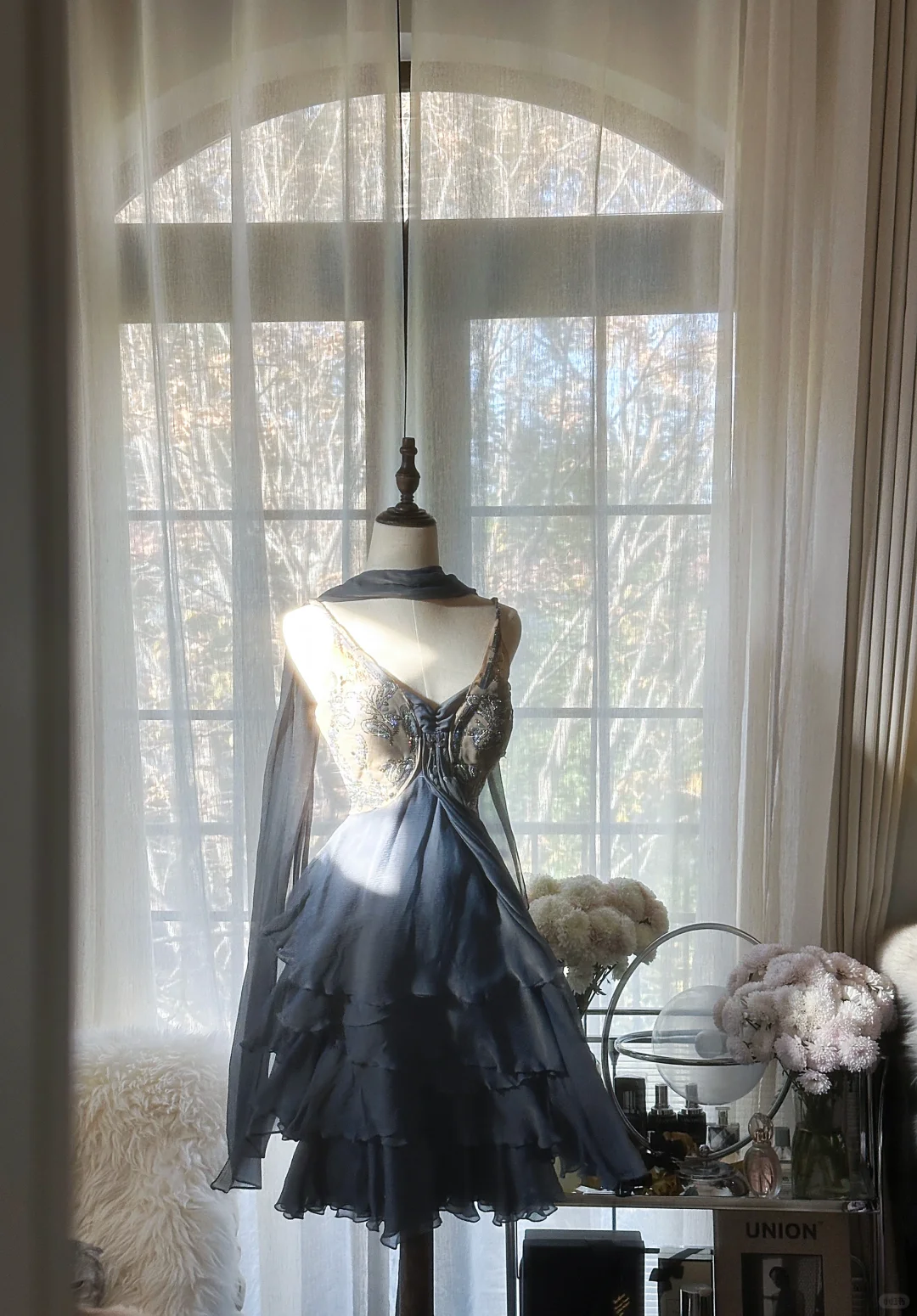 Stylish Spaghetti Straps V Neck Chiffon Sequin Cocktail Dress Blue Short Birthday Outfits Homecoming Dress - View 2 | VelvetHem