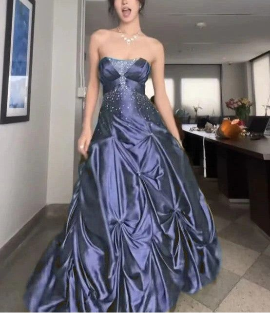 Retro Ball Gown Strapless Green Ruffles Satin Long Party Dress Prom Dresses - View 6 | VelvetHem