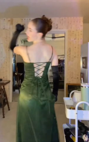 Charming Green Spaghetti Straps Satin Sequin Beaded Mermaid Prom Dresses Long Birthday Party Dress